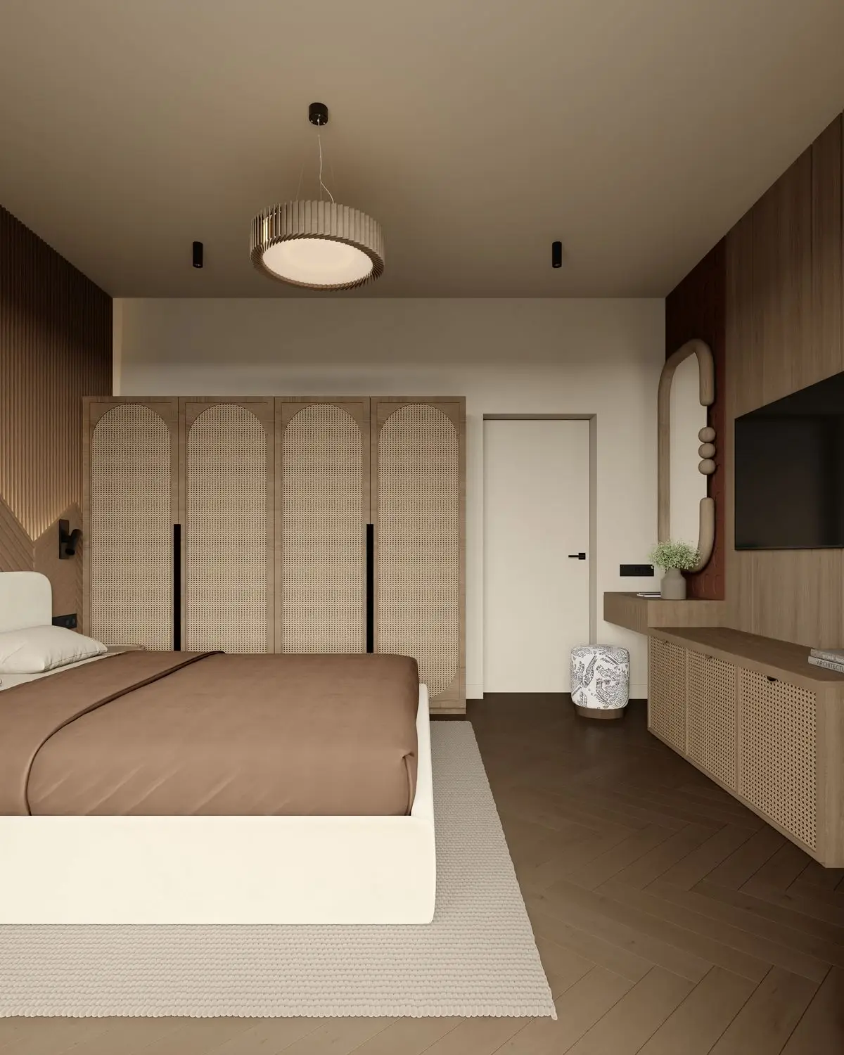 Double room: arched rattan wardrobes and a mirror area